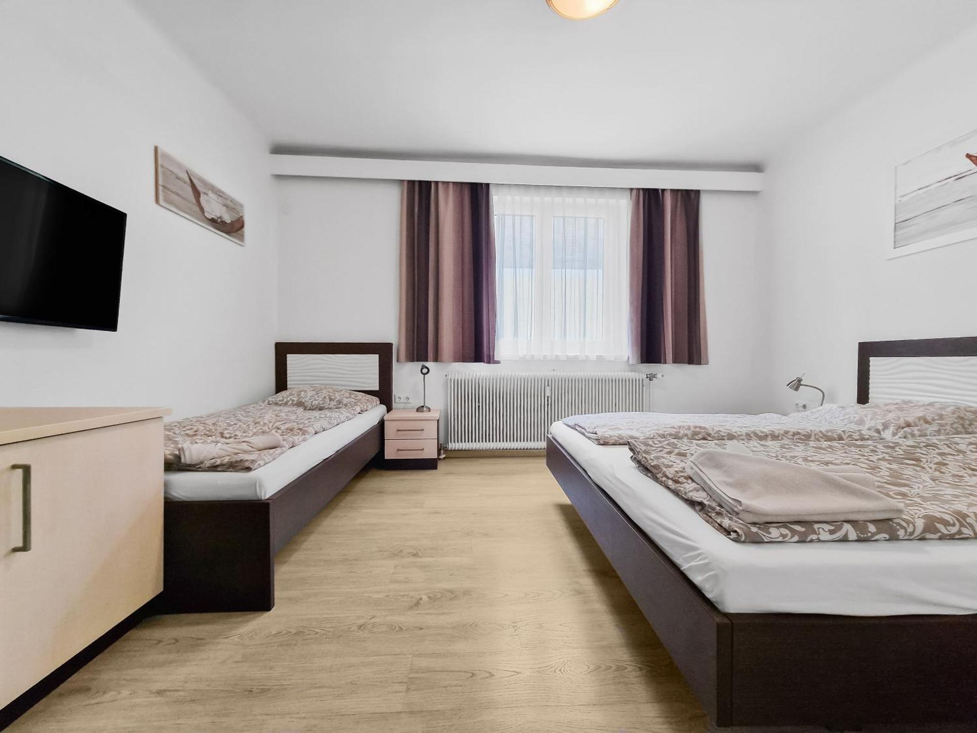 Josef Wolfik Strasse 10 Apartment تشوكيراو الغرفة الصورة